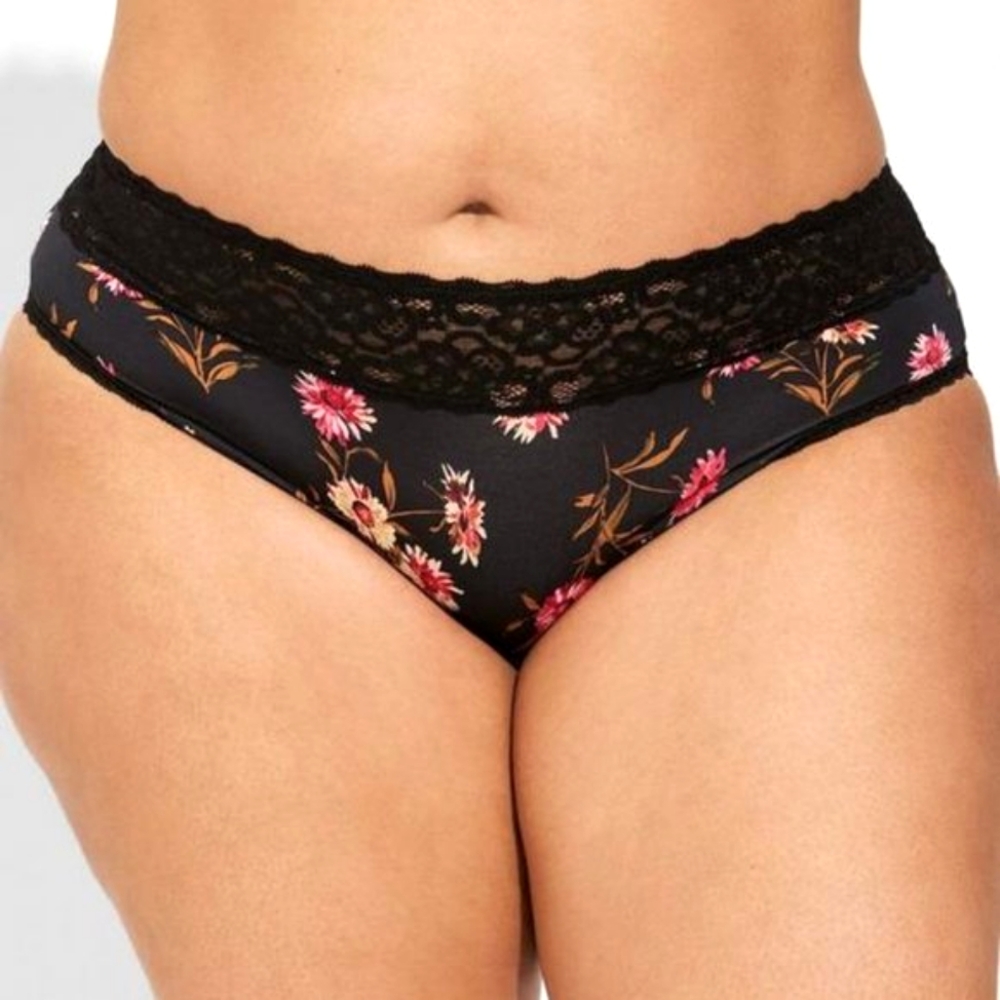 ❤️NWT TORRID PANTY MID-RISE HIPSTER DAISY FLORAL SEAMLESS - PLUS SIZE 4X